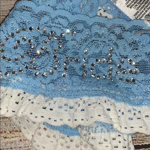 Bride Thong - Picture 5 of 5